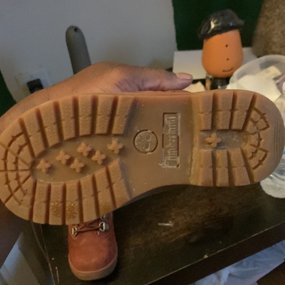 Timberland boots “toddler girl” sz9c in good condition like new! - Picture 3 of 4